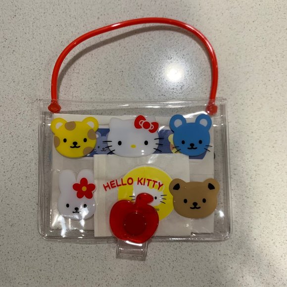 VINTAGE 2000 HELLO KITTY BANDAID PACK MADE IN JAPAN - Picture 4 of 7